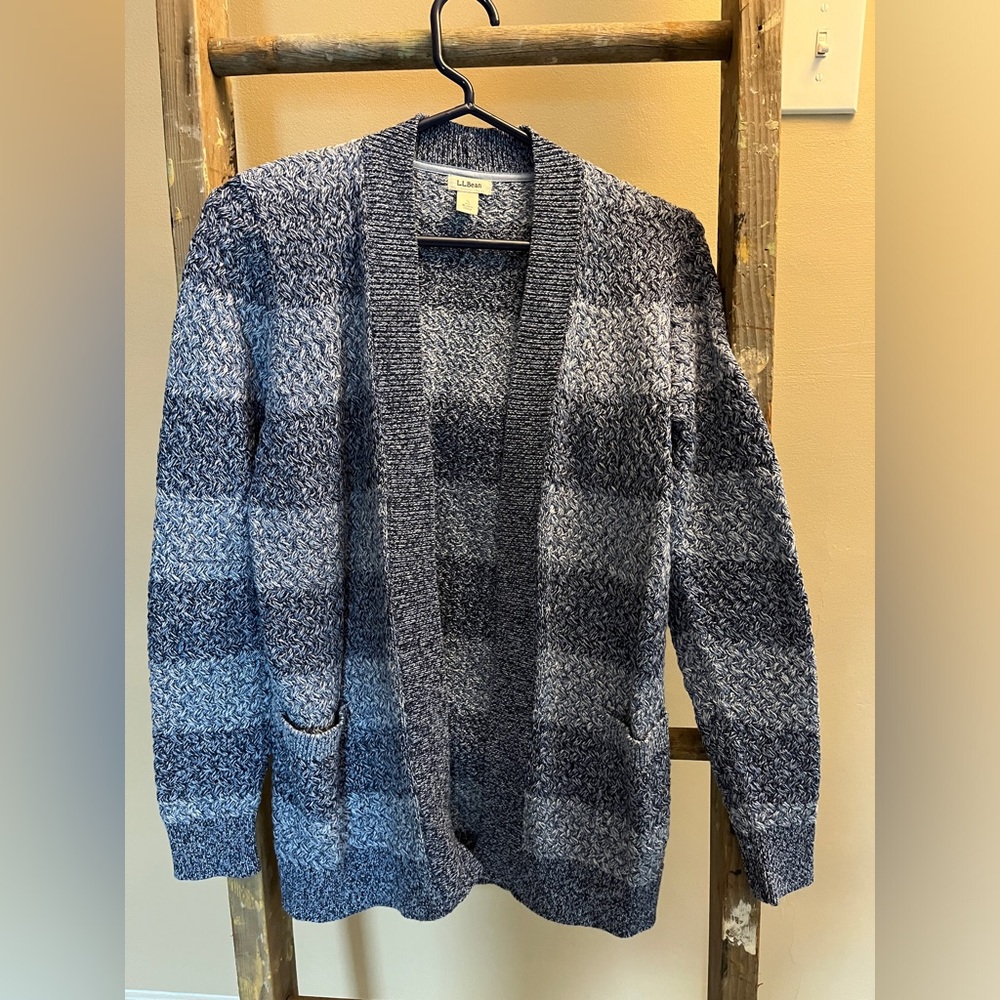 Women’s small L.L. Bean 100% cotton cardigan